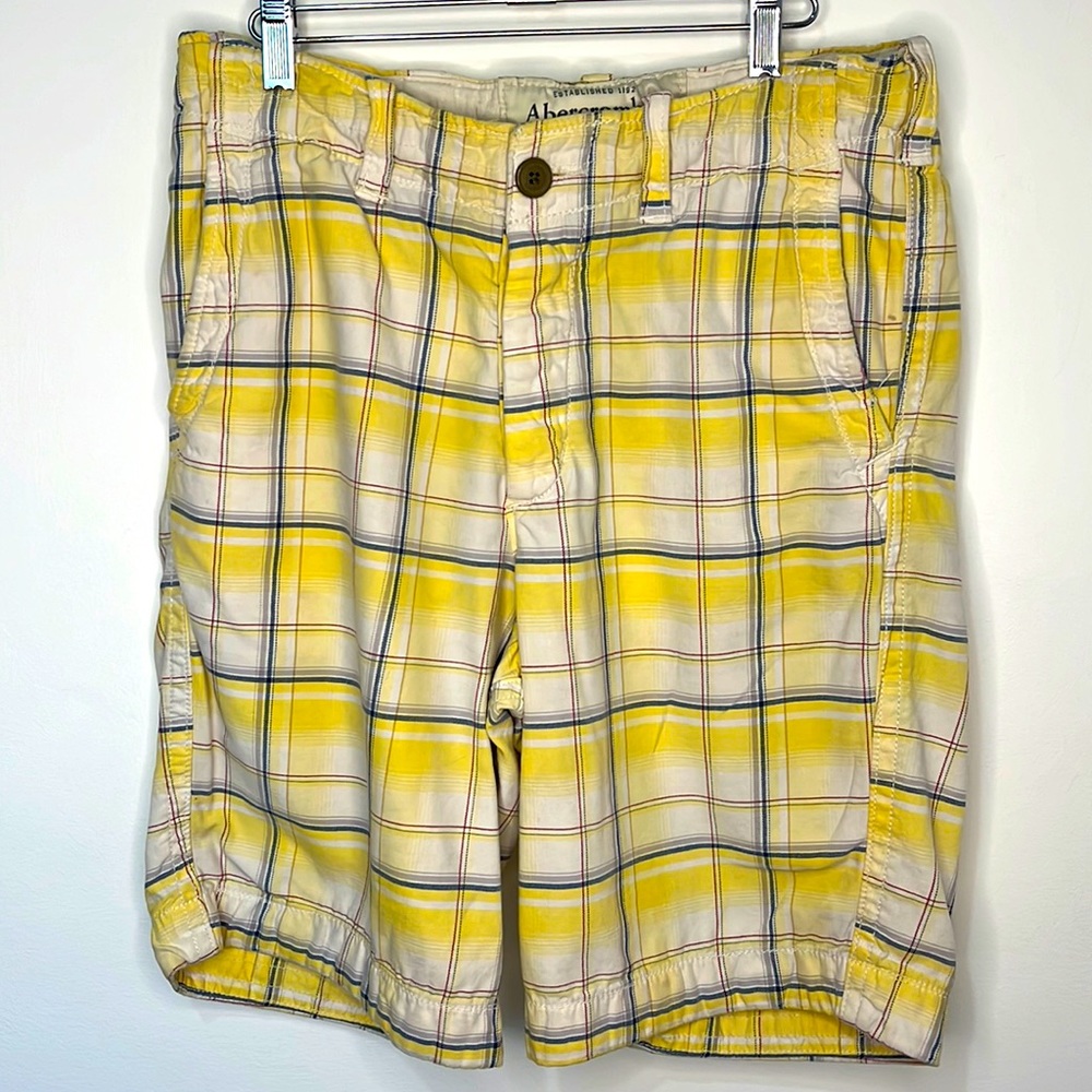 Men’s Abercrombie & Fitch Button Fly 4 Pocket Flat Front Yellow Plaid Shorts